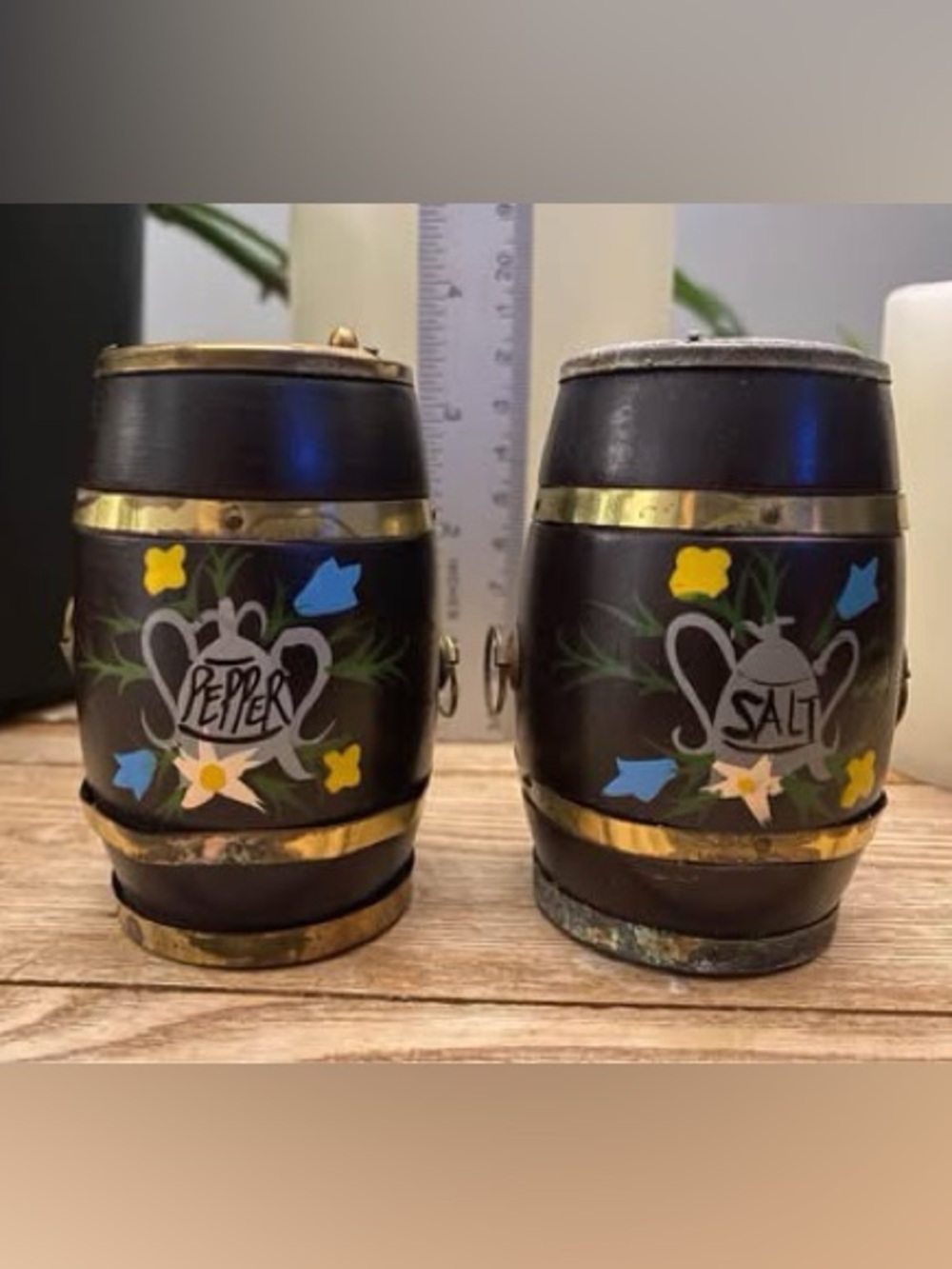 Vintage MCM Barrel Salt & Pepper Shakers Brass Trim Japan Hand Painted